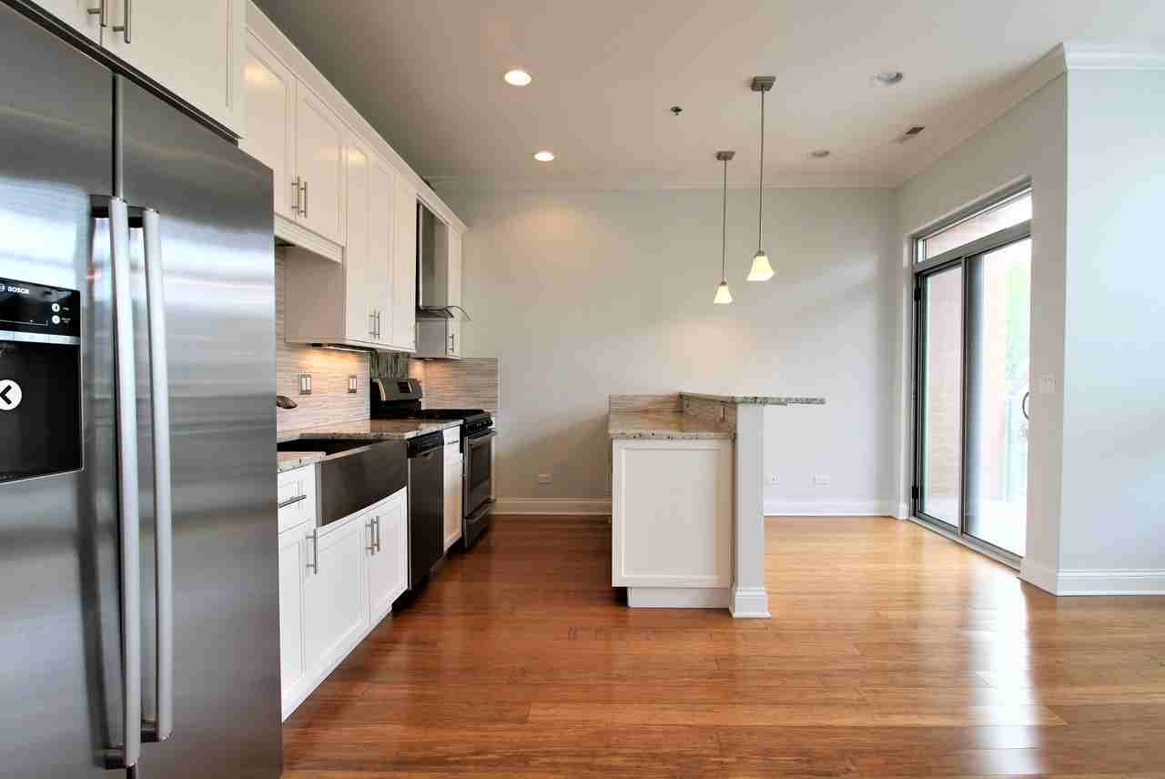 1601 W Warren Blvd - Photo 2 of 13