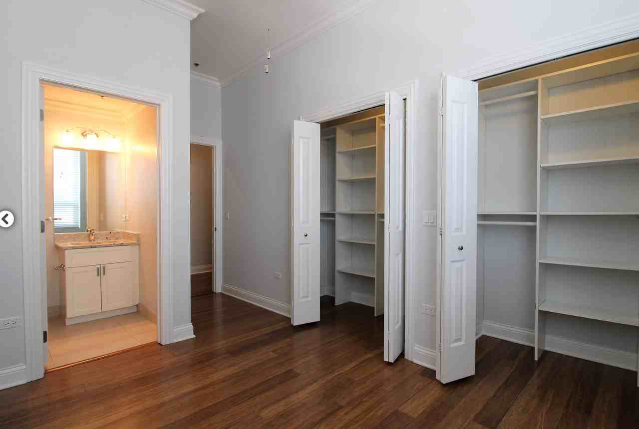 1601 W Warren Blvd - Photo 4 of 13