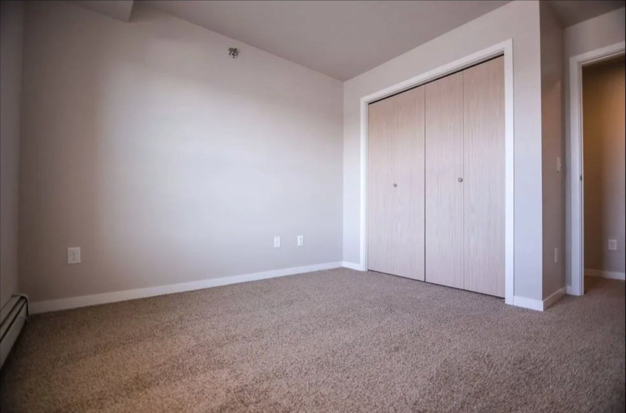 5440 38th Ave E #103 - Photo 3 of 6
