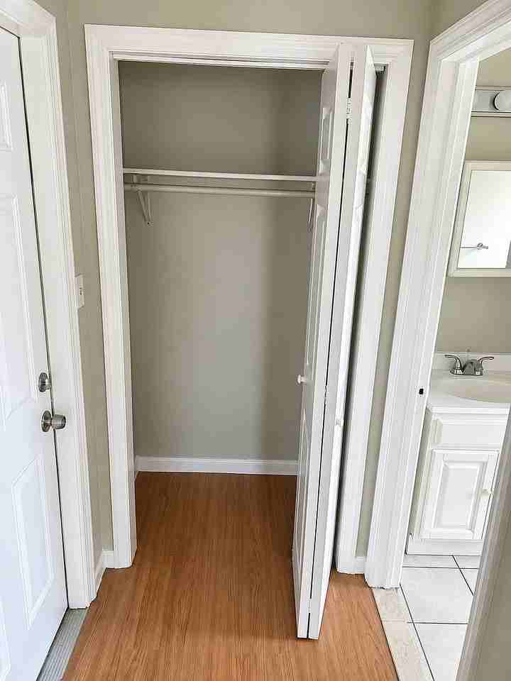 216 3rd St #4 - Photo 5 of 6