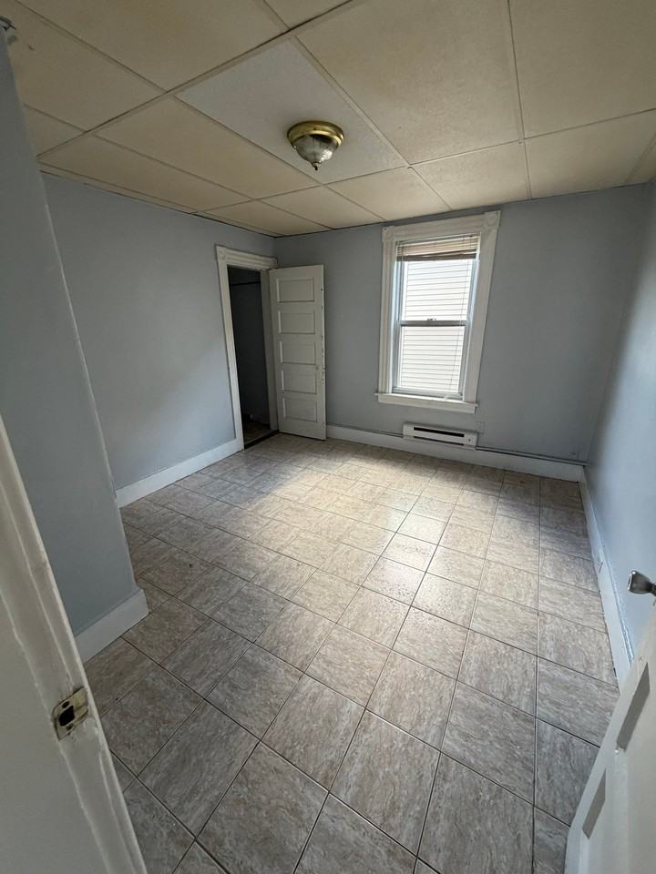 4 Plum St #3 - Photo 3 of 9