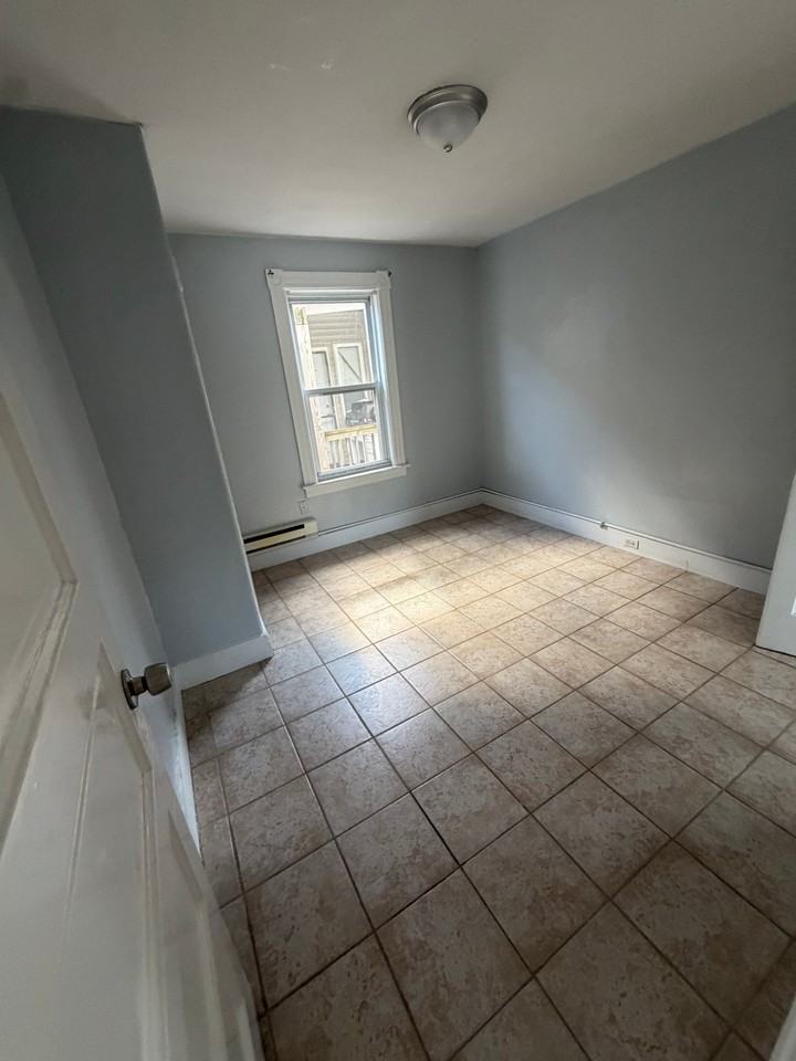 4 Plum St #3 - Photo 5 of 9