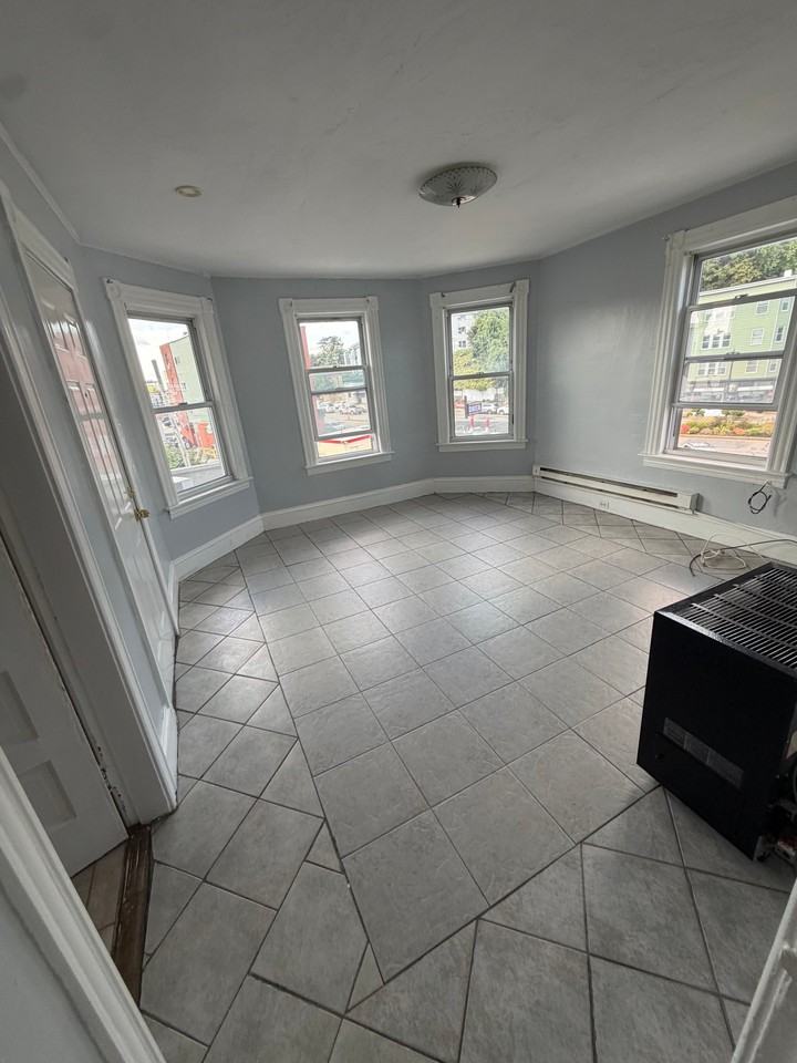 4 Plum St #3 - Photo 6 of 9
