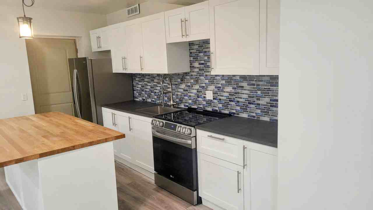 14986S Seven Oaks Ln #1 - Photo 7 of 16