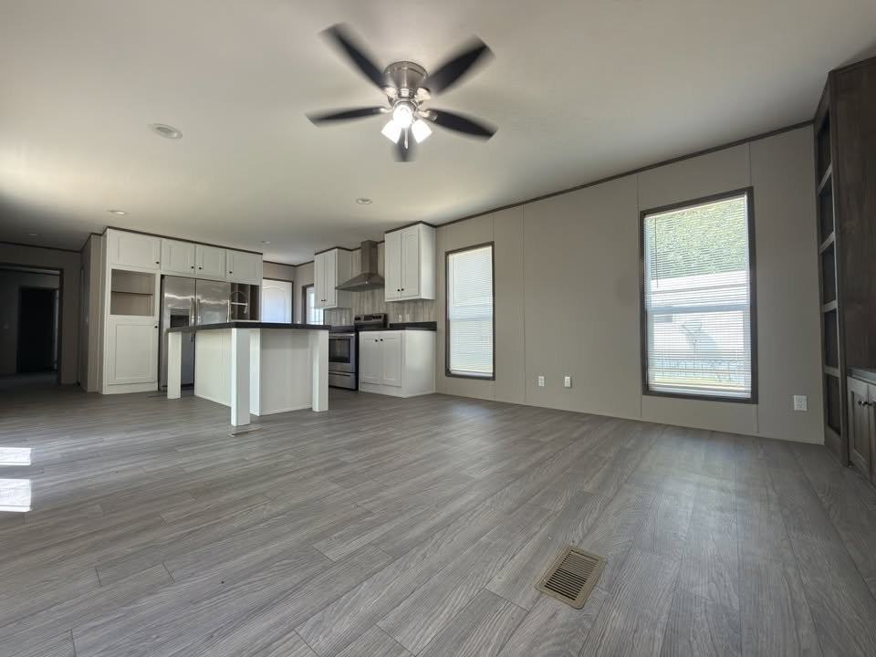 134 Pruitt St #134 - Photo 3 of 10