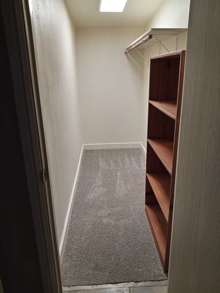 6616 Ivy Rigde Circle - Photo 2 of 4