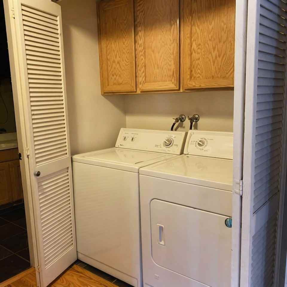 8350 Meadowview Ct #C11 - Photo 7 of 8