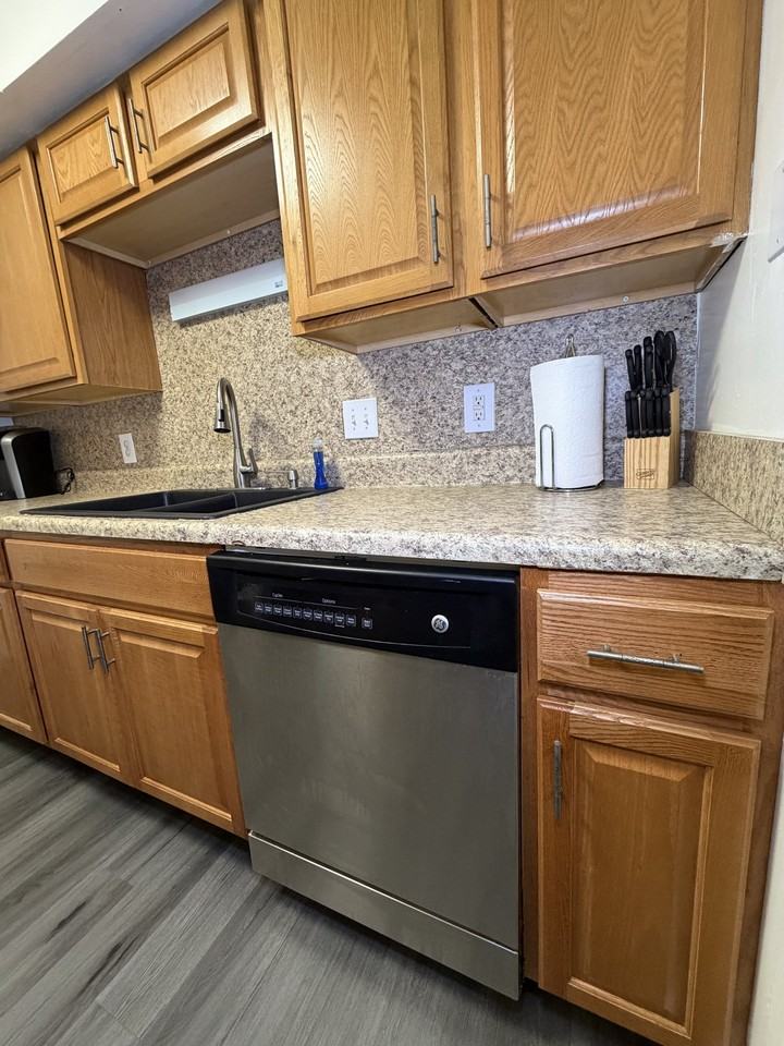 3796 Kensingwood Trce - Photo 7 of 20