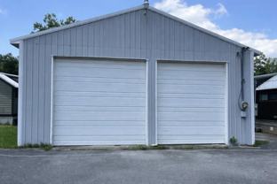 226 Lakeview Dr - Photo 1 of 1