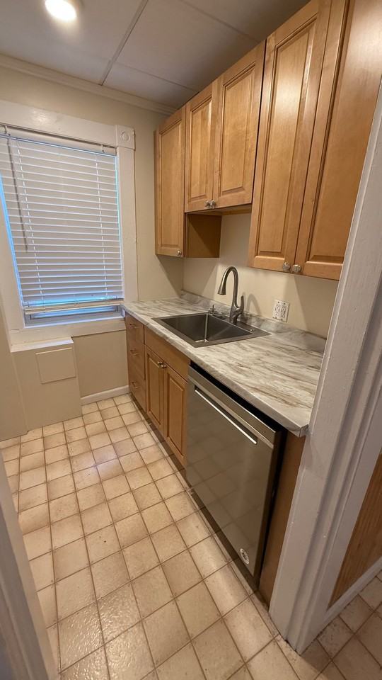 148 B St #1 - Photo 4 of 13