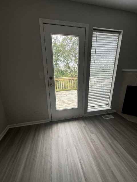 8702 N Cleveland Ave - Photo 2 of 16
