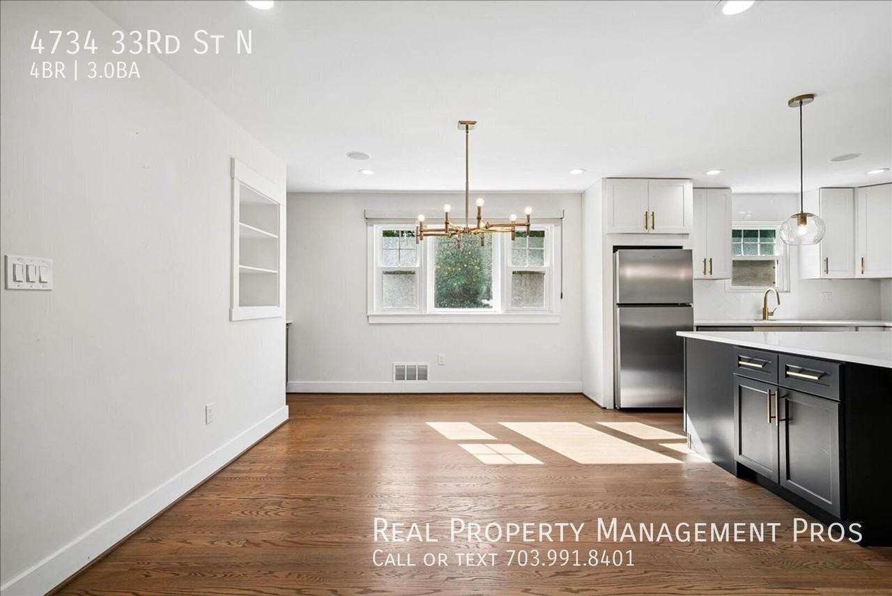 4734 33rd St N - Photo 6 of 33