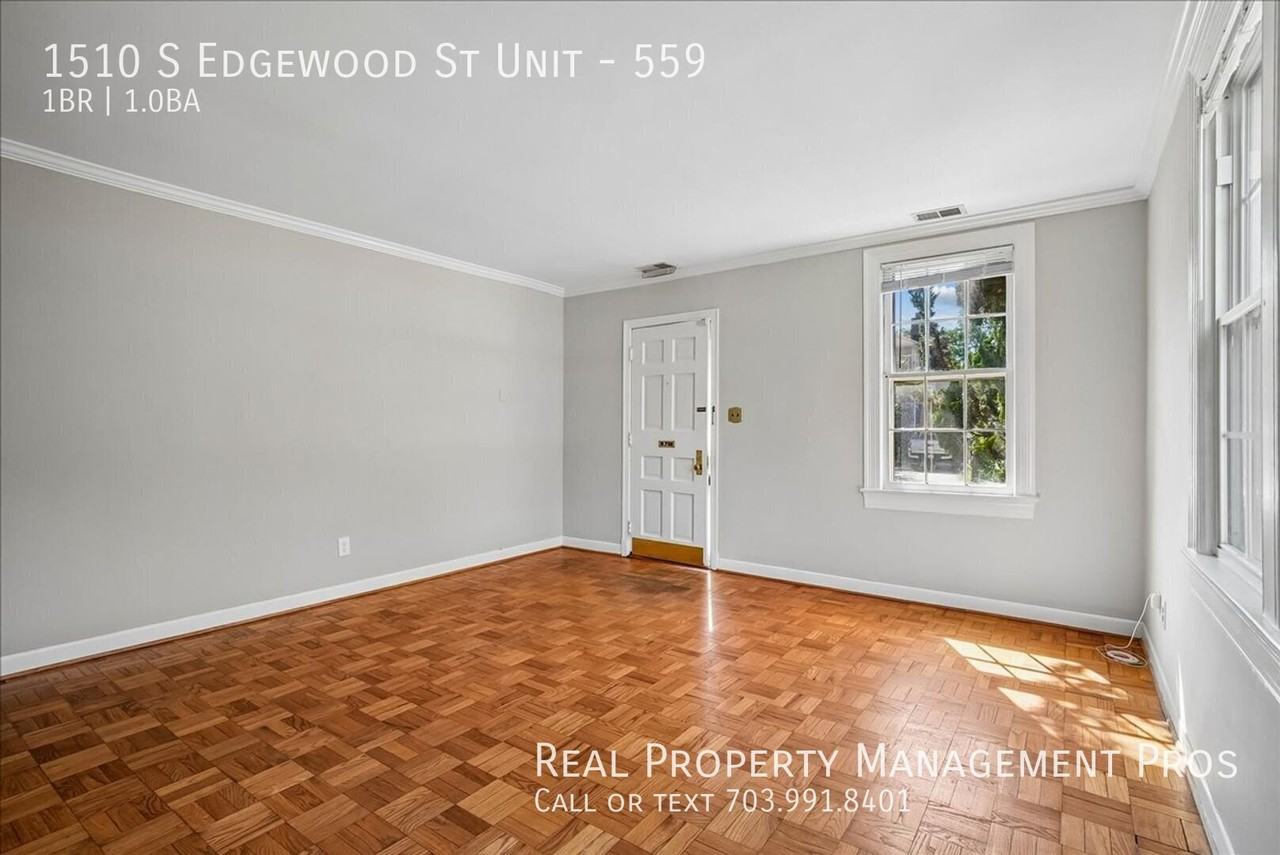 1510 S Edgewood St #559 - Photo 3 of 23