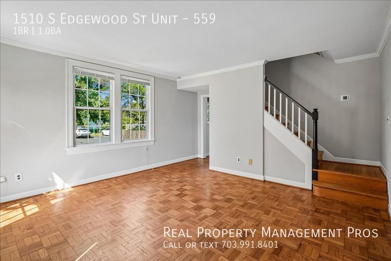 1510 S Edgewood St #559 - Photo 7 of 23