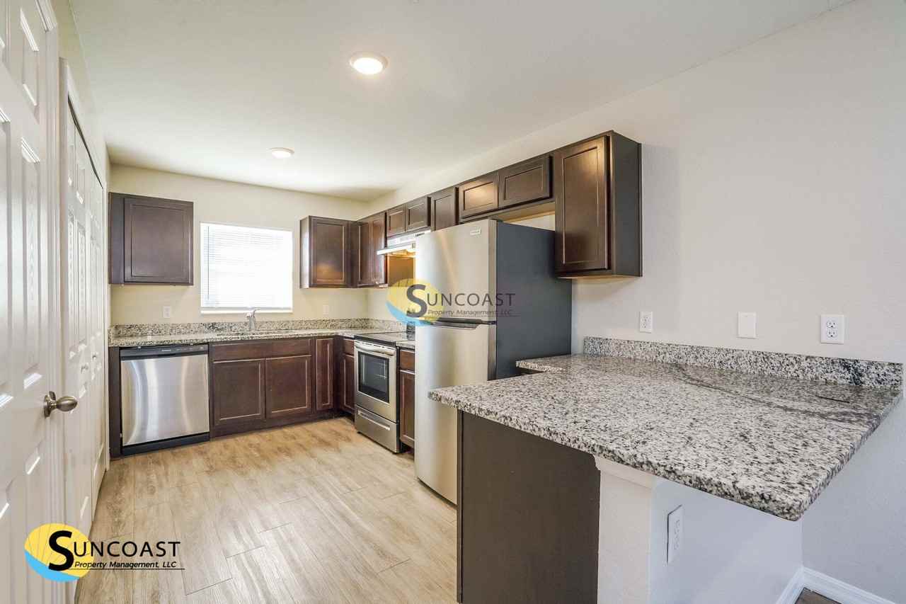 52 Walnut Rd #2 - Photo 5 of 20