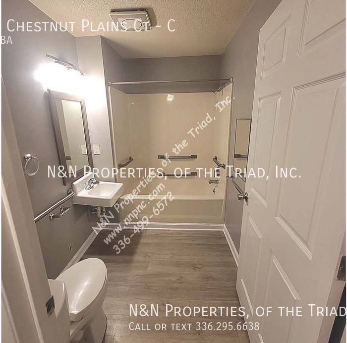 1395 Chestnut Plains Ct #C - Photo 5 of 20
