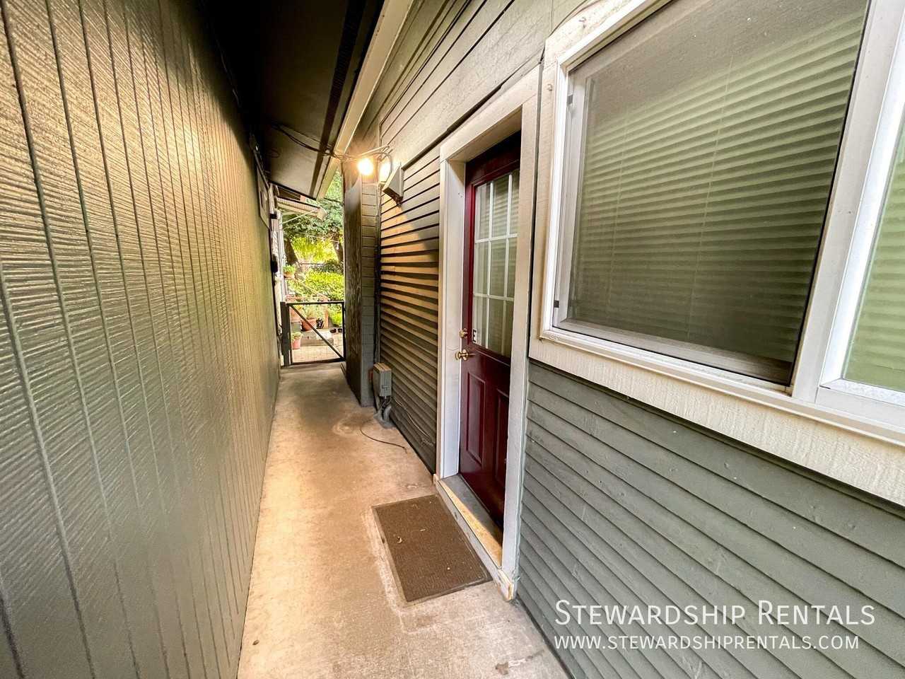 754 W 12th Ave #E - Photo 2 of 7