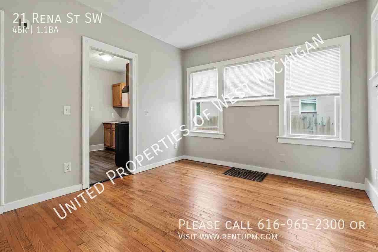 21 Rena St Sw - Photo 2 of 19