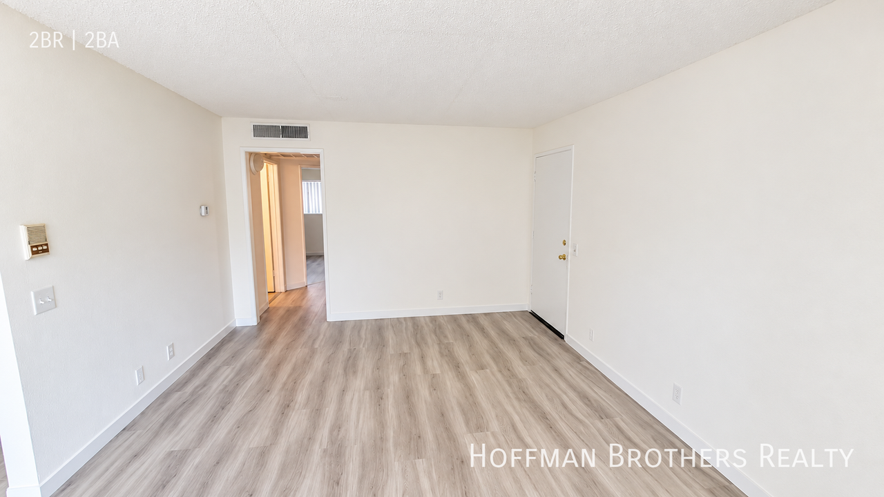 11009 Hartsook St #208 - Photo 5 of 12