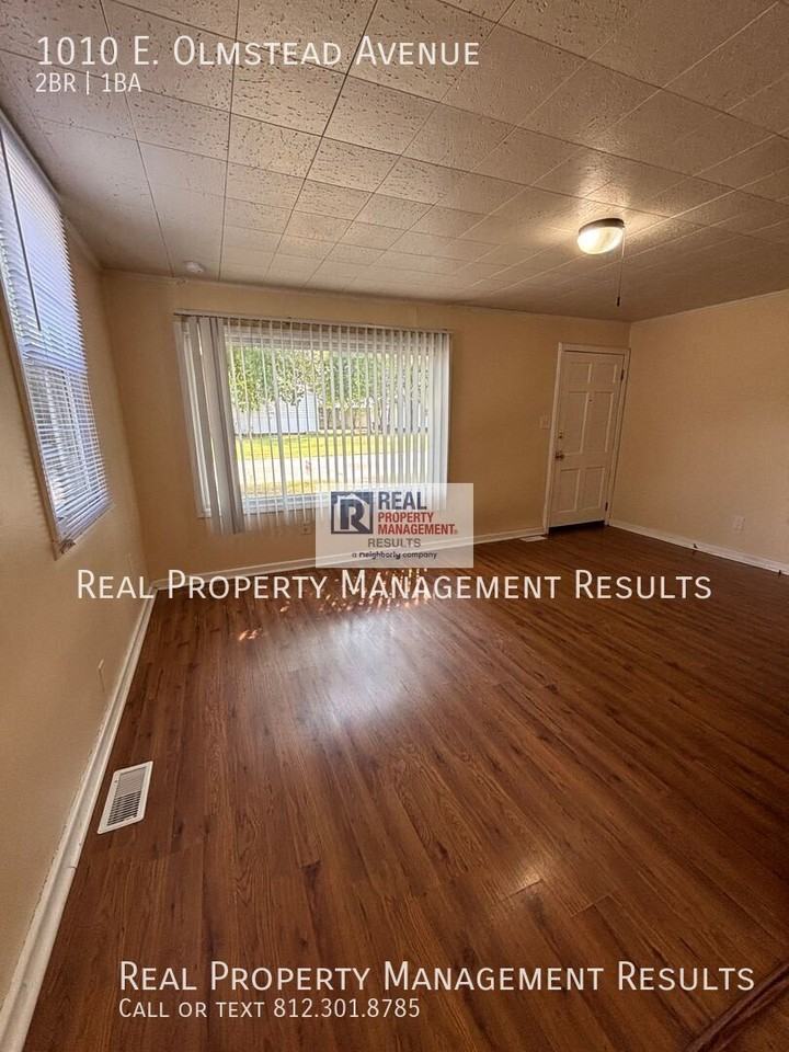 1010 E Olmstead Ave - Photo 3 of 14