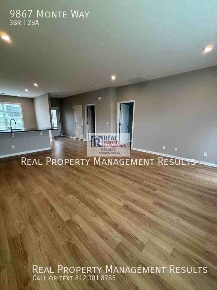 9867 Monte Way - Photo 3 of 19