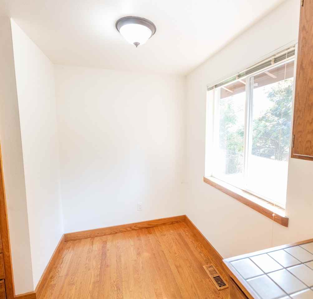 5926 166th Pl Sw #1 - Photo 6 of 23