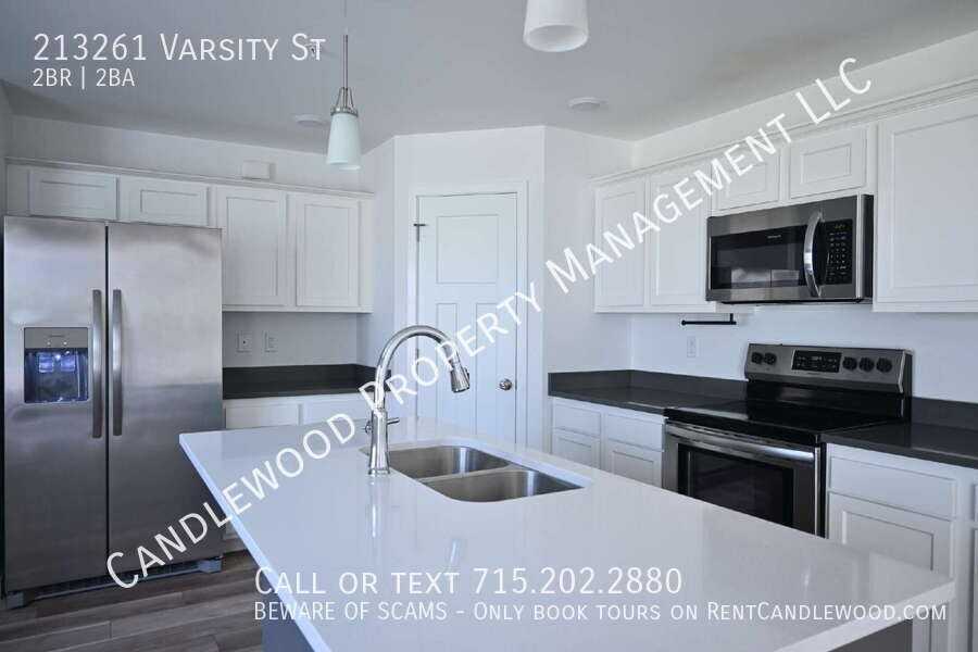213261 Varsity St - Photo 2 of 18
