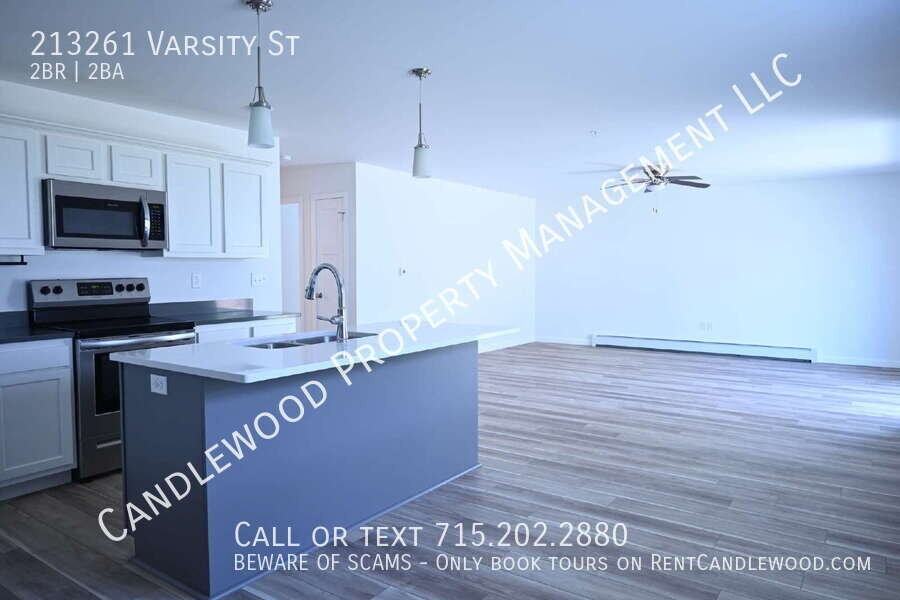 213261 Varsity St - Photo 4 of 18