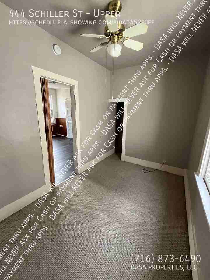 444 Schiller St - Photo 4 of 9