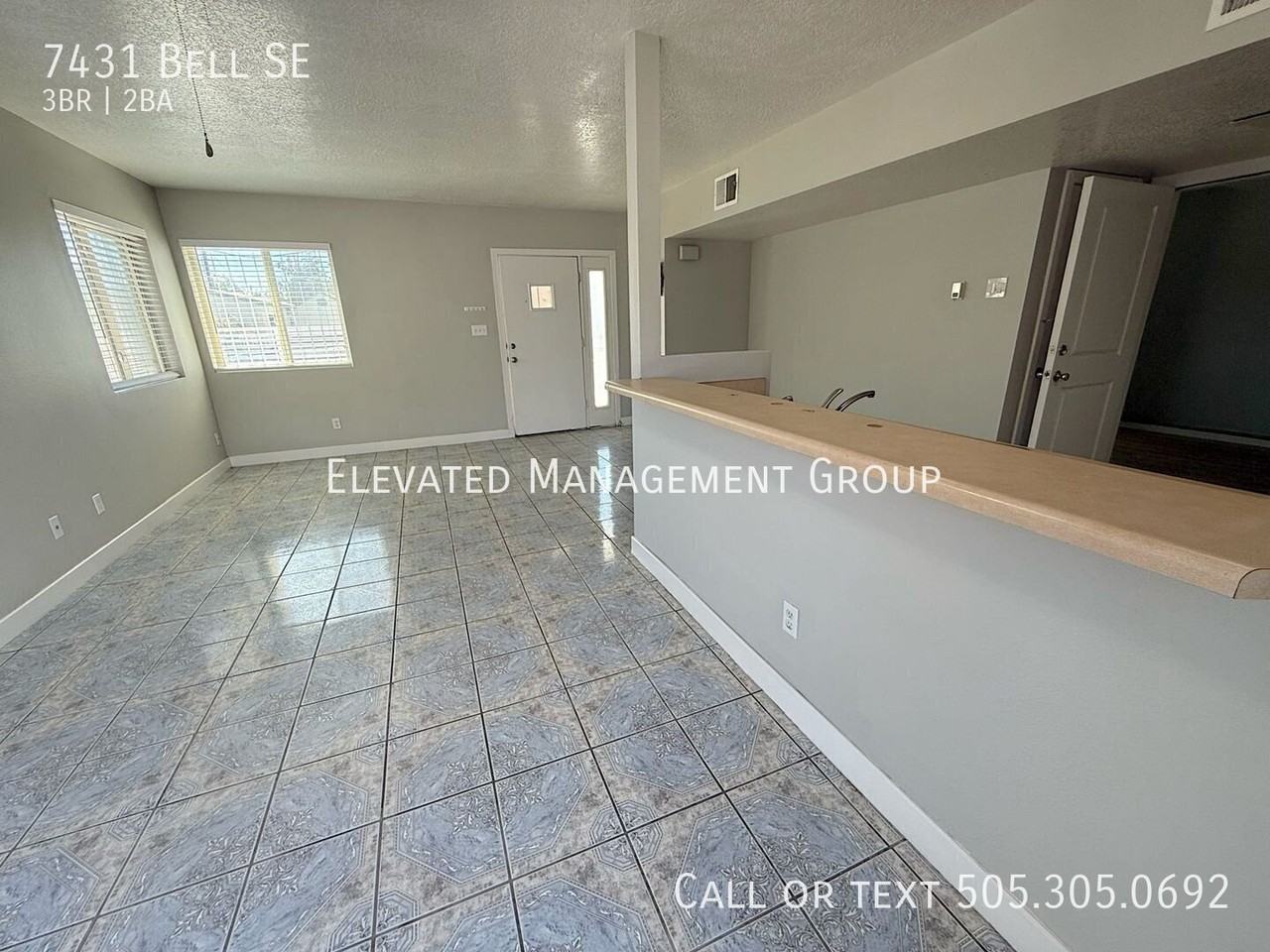 7431 Bell Ave Se - Photo 6 of 27