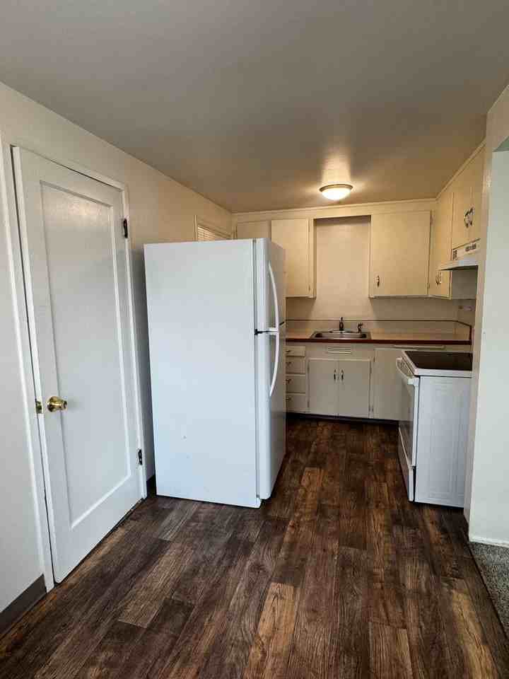 228 W Northshore Dr - Photo 5 of 10