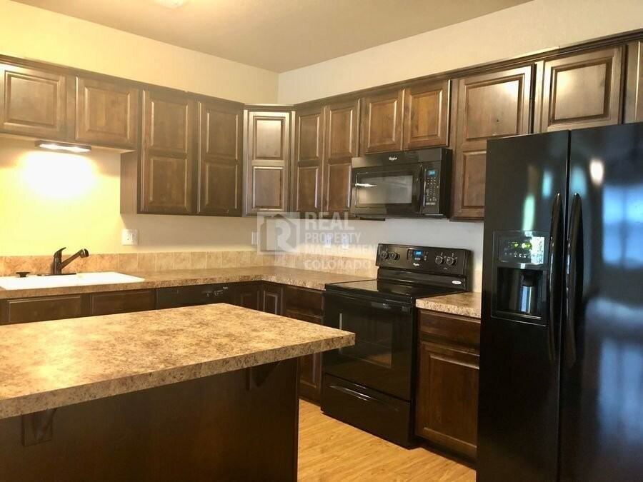 6603 W 3rd St #1523 - Photo 4 of 19