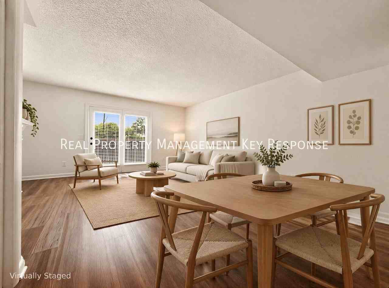 523 Harding Pl #C - Photo 3 of 20