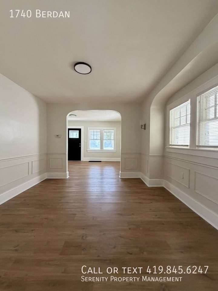 1740 Berdan Ave - Photo 4 of 15