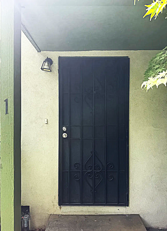 Bidwell Manor Apartments - Photo 4 of 34
