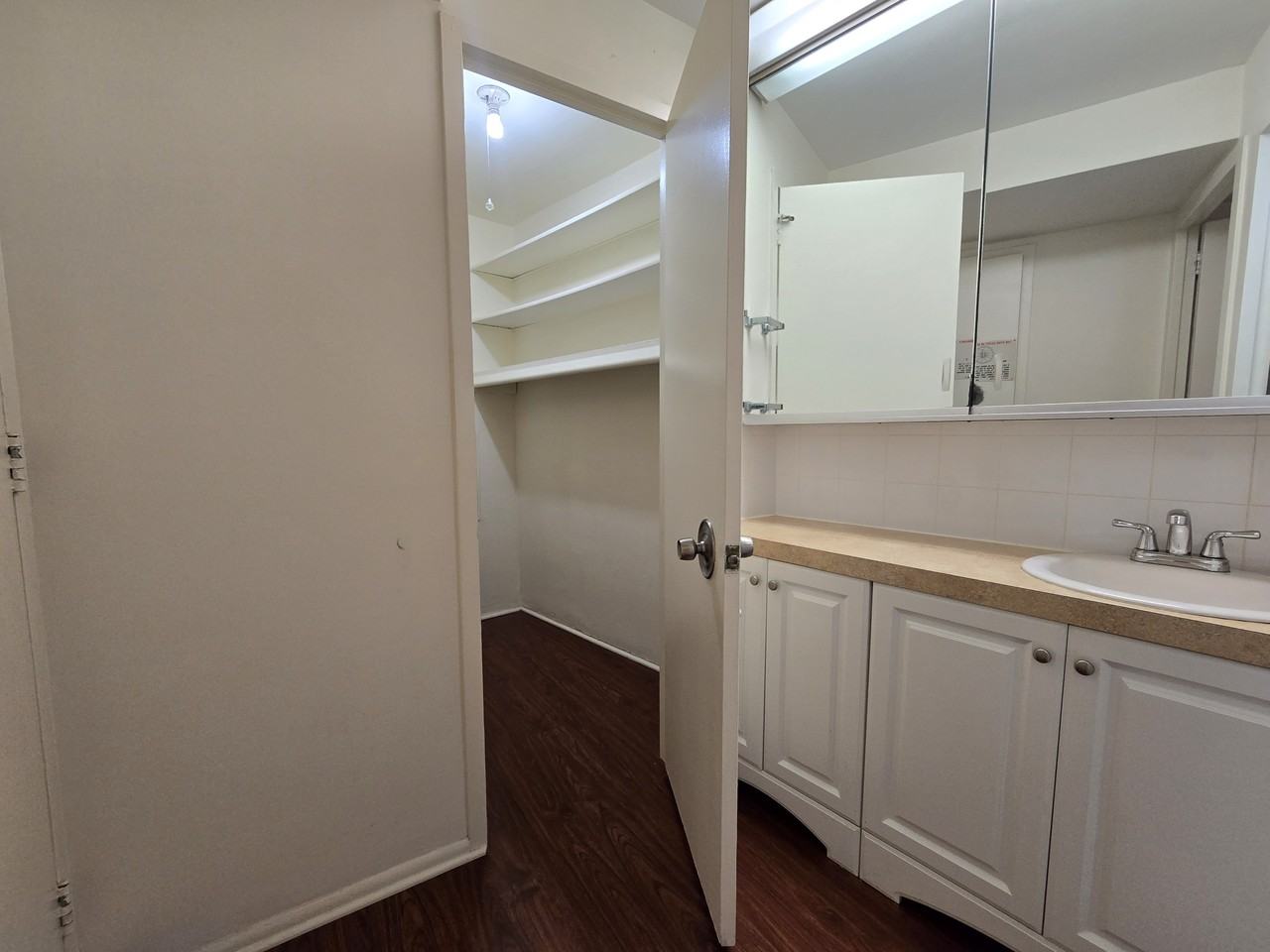 300 North State Street - 3429Unit 3429 #3429 - Photo 7 of 14