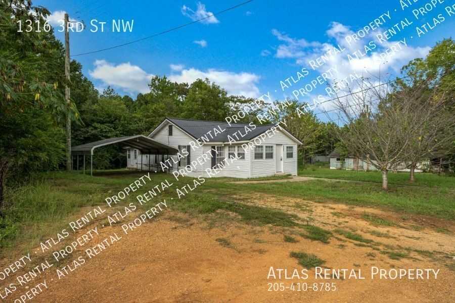 1316 3rd St Nw - Photo 3 of 26