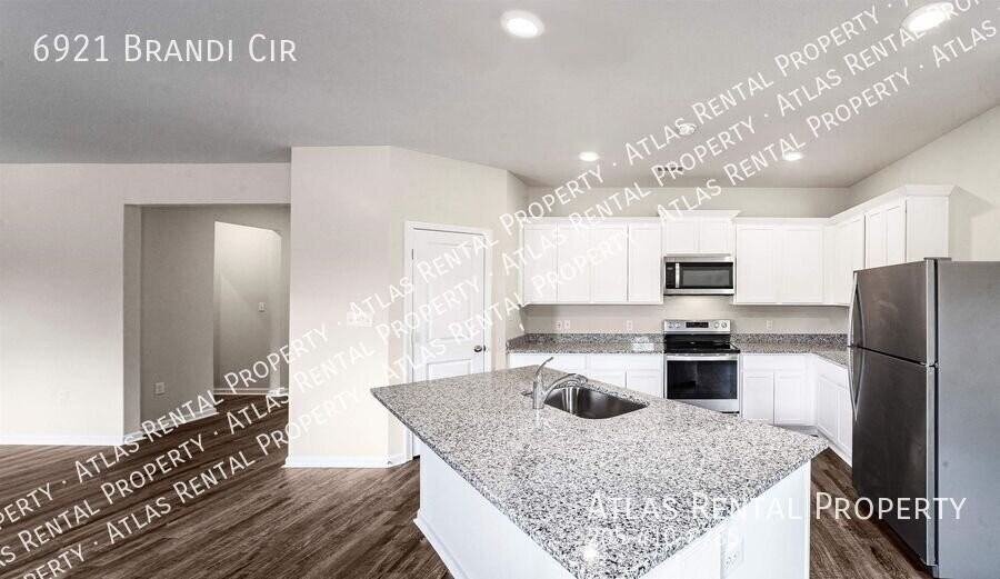 6921 Brandi Cir - Photo 6 of 18