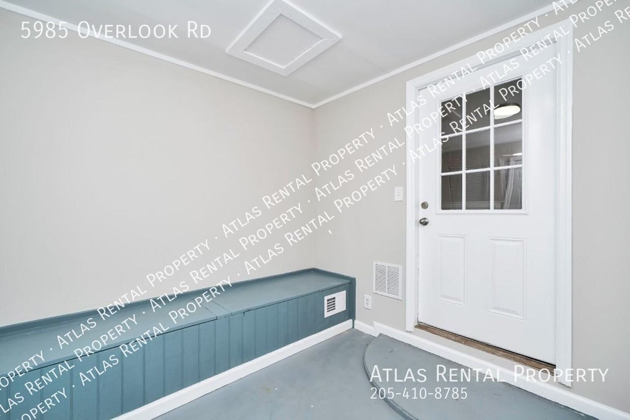 5985 Overlook Rd - Photo 6 of 25