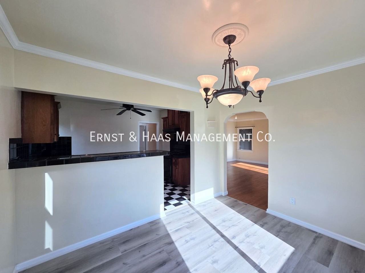 5589 Lemon Ave - Photo 7 of 31