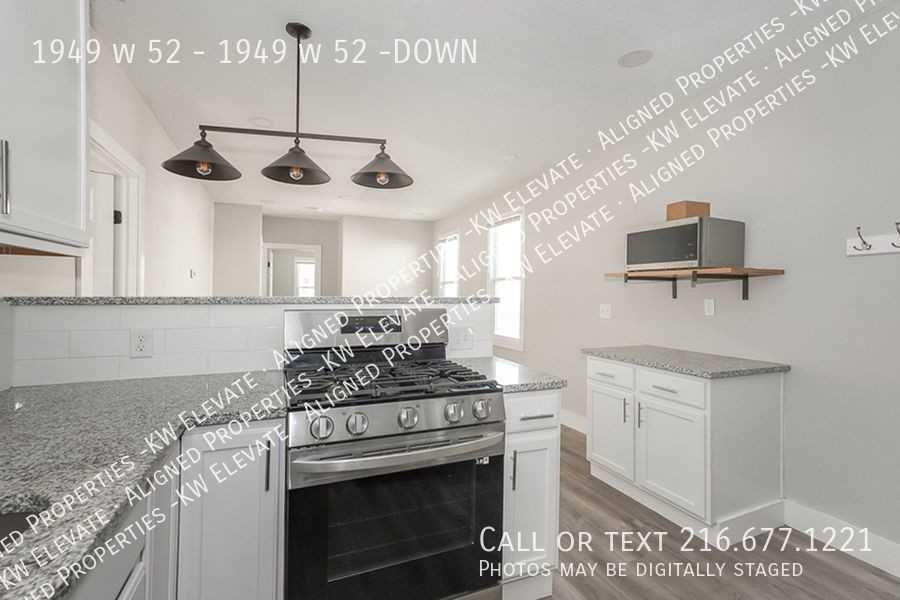 1949 W 52nd St - Photo 4 of 24