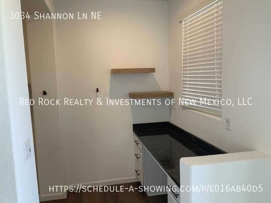 3034 Shannon Ln Ne - Photo 6 of 25