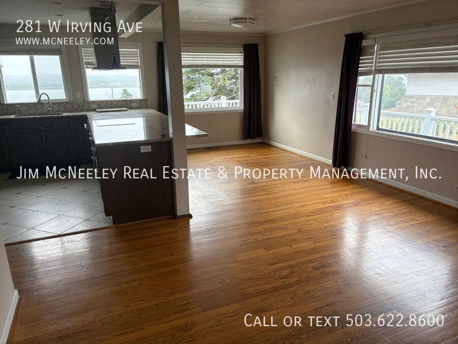 281 W Irving Ave - Photo 5 of 20