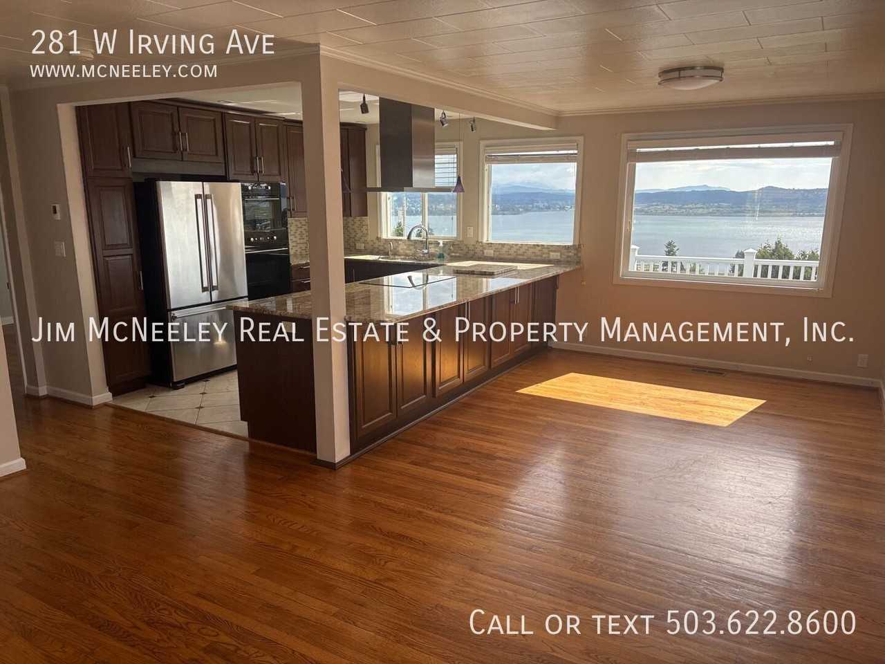 281 W Irving Ave - Photo 6 of 20
