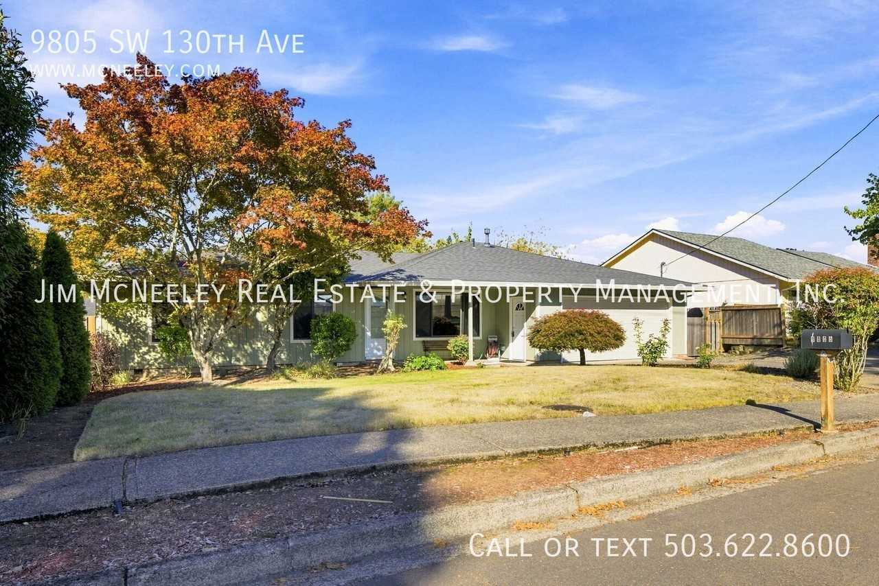 9805 Sw 130th Ave - Photo 3 of 28