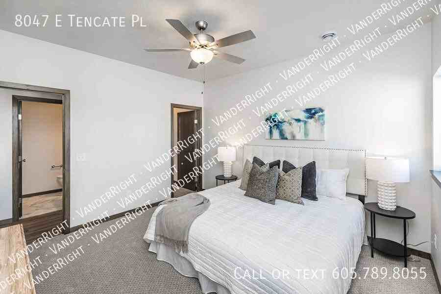 8047 E Tencate Pl - Photo 6 of 15