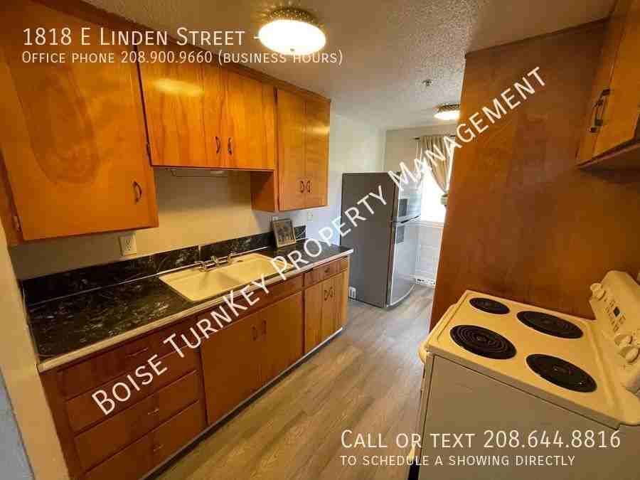 1818 E Linden St #1 - Photo 5 of 32