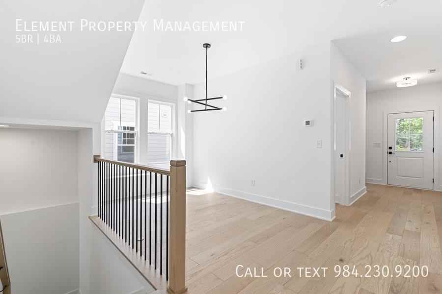 845 Athens Dr #102 - Photo 3 of 27