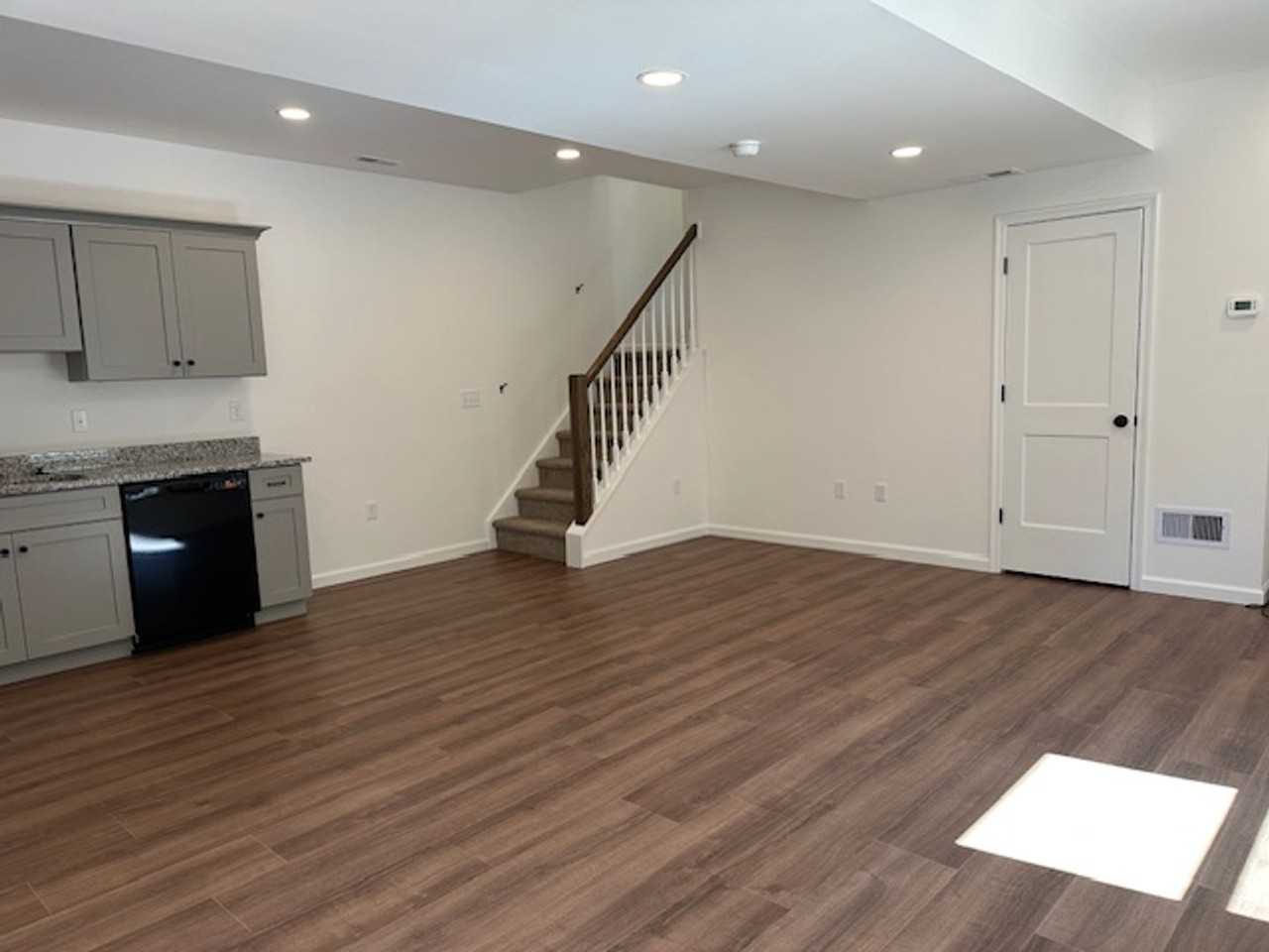 476 Gravel Hill Rd - Photo 3 of 23