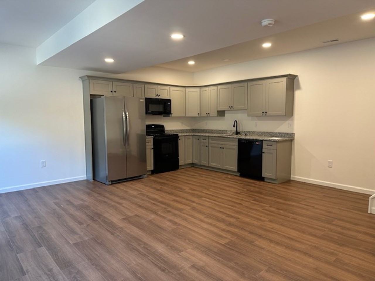 476 Gravel Hill Rd - Photo 6 of 23